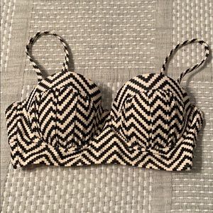never worn bikini top- accepting ALL offers